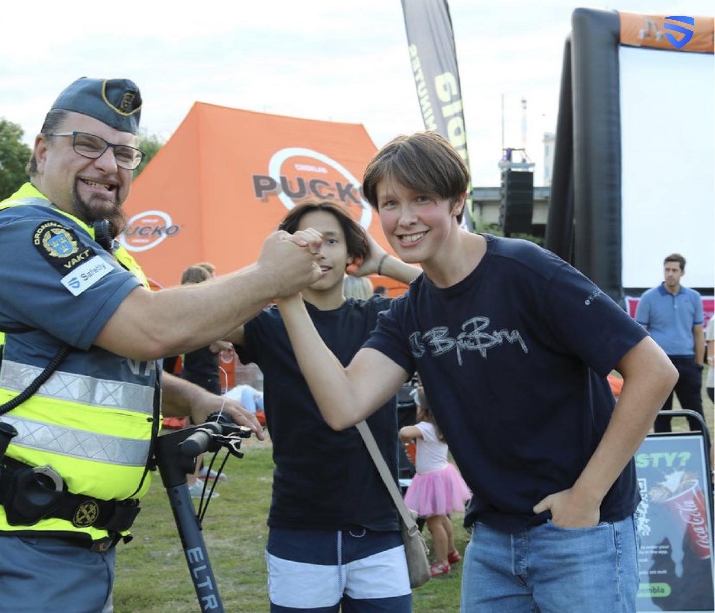 Festivalarrangör säkrade hela sin festival på 2 timmar